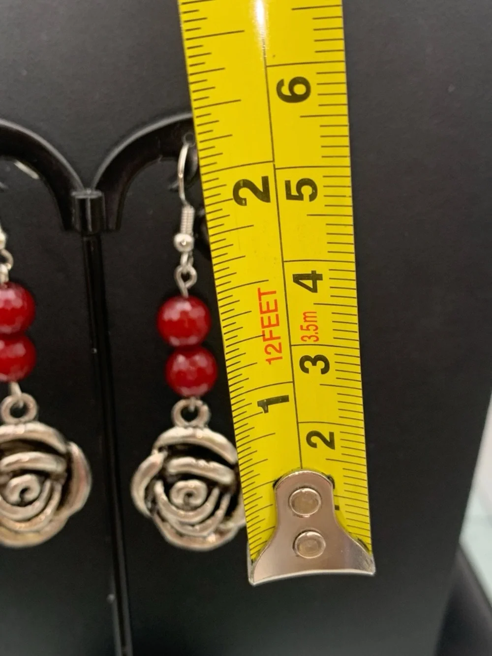 N/A feminine red